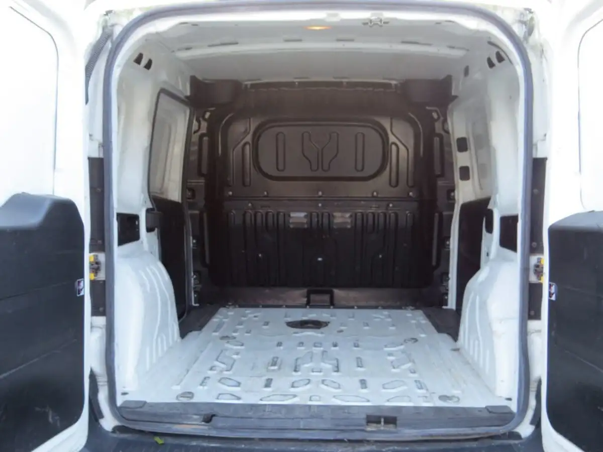 2015-fiat-doblo-cargo-13td-v-l1-refrigerated-van-big-6