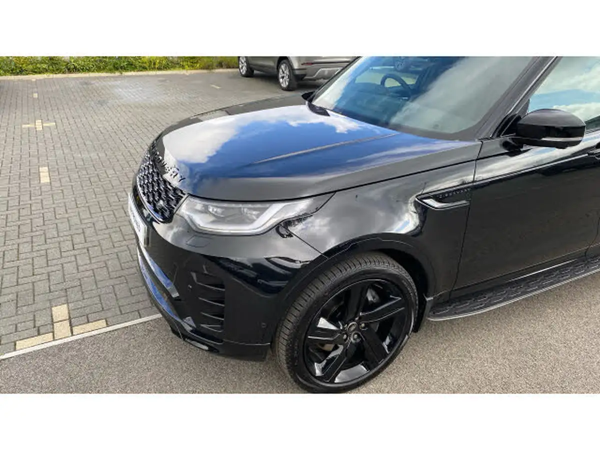 2024-land-rover-discovery-30-d350-dynamic-hse-big-17