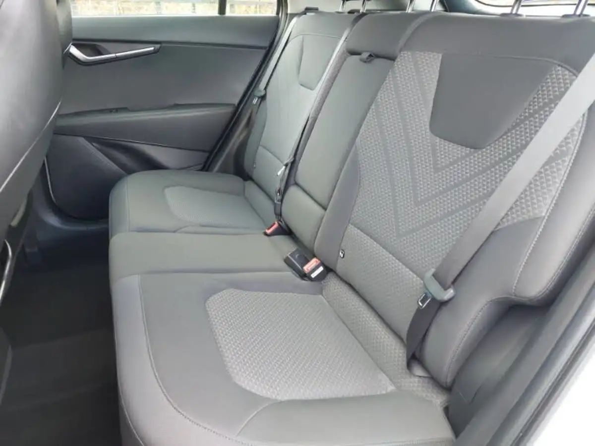 2024-kia-niro-16-gdi-2-hev-132kwh-big-5