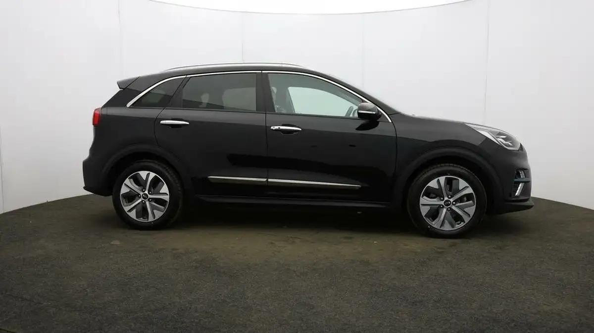 2022-kia-e-niro-ev-4-big-45