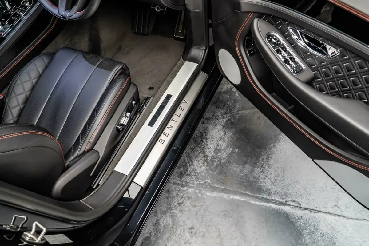 2022-bentley-continental-40-gt-v8-coupe-big-30