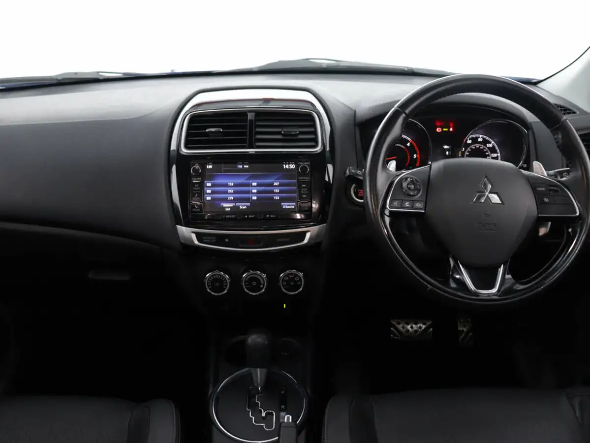 2017-mitsubishi-asx-22di-d-4-big-15