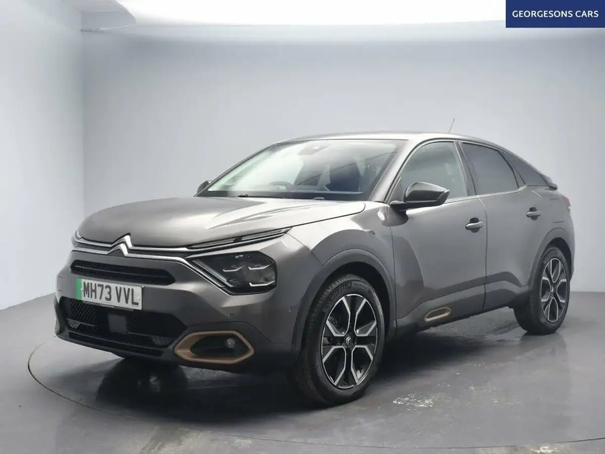 2023-citroen-c4-e-c-series-edition-big-4