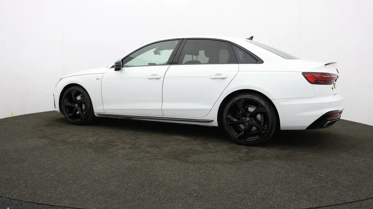 2022-audi-a4-20-40-tfsi-black-edition-big-65