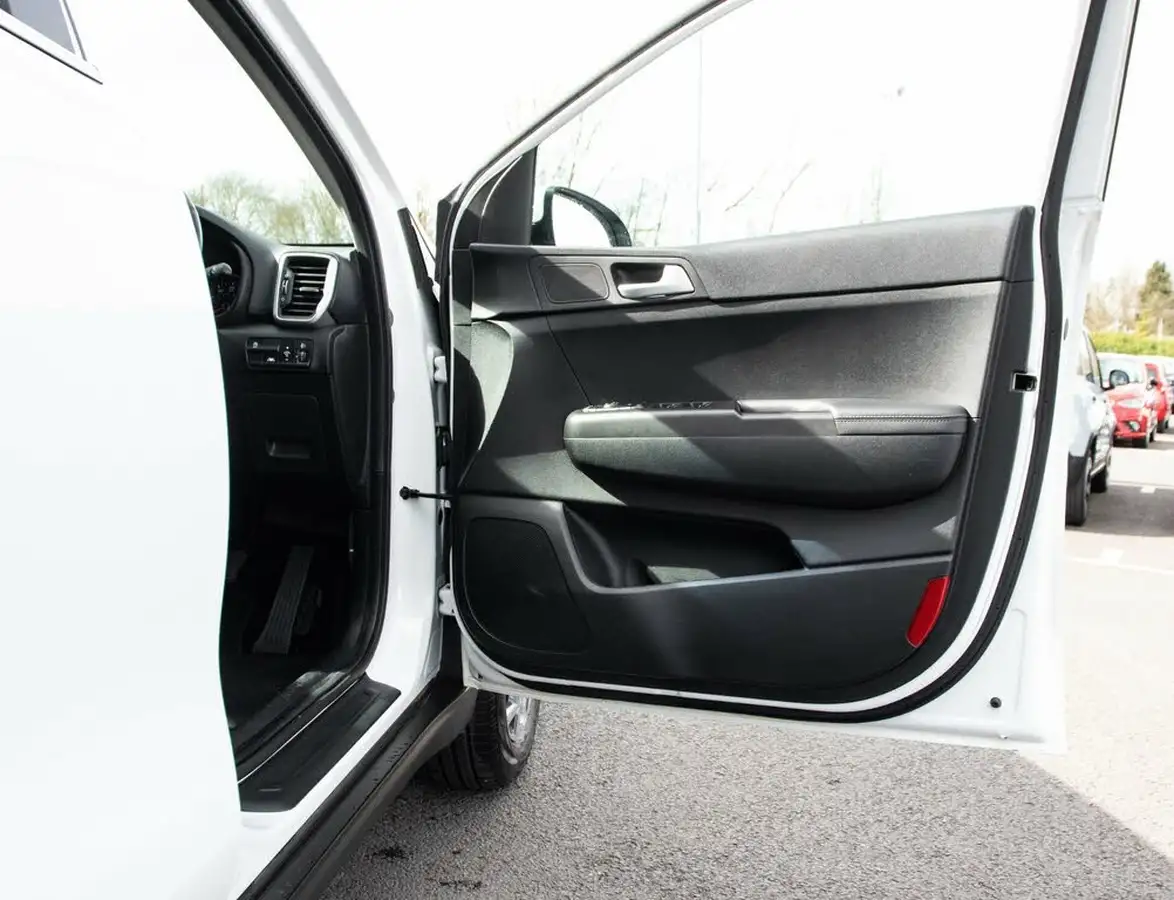 2020-kia-sportage-16-gdi-2-big-13