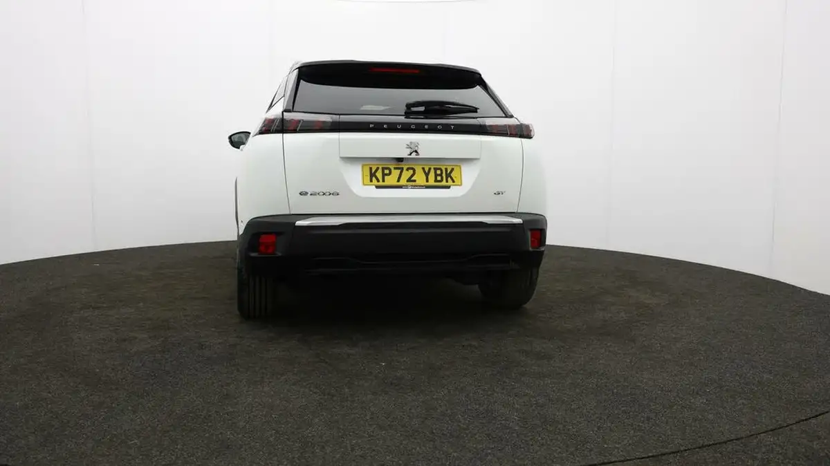 2021-peugeot-2008-suv-e-gt-big-34
