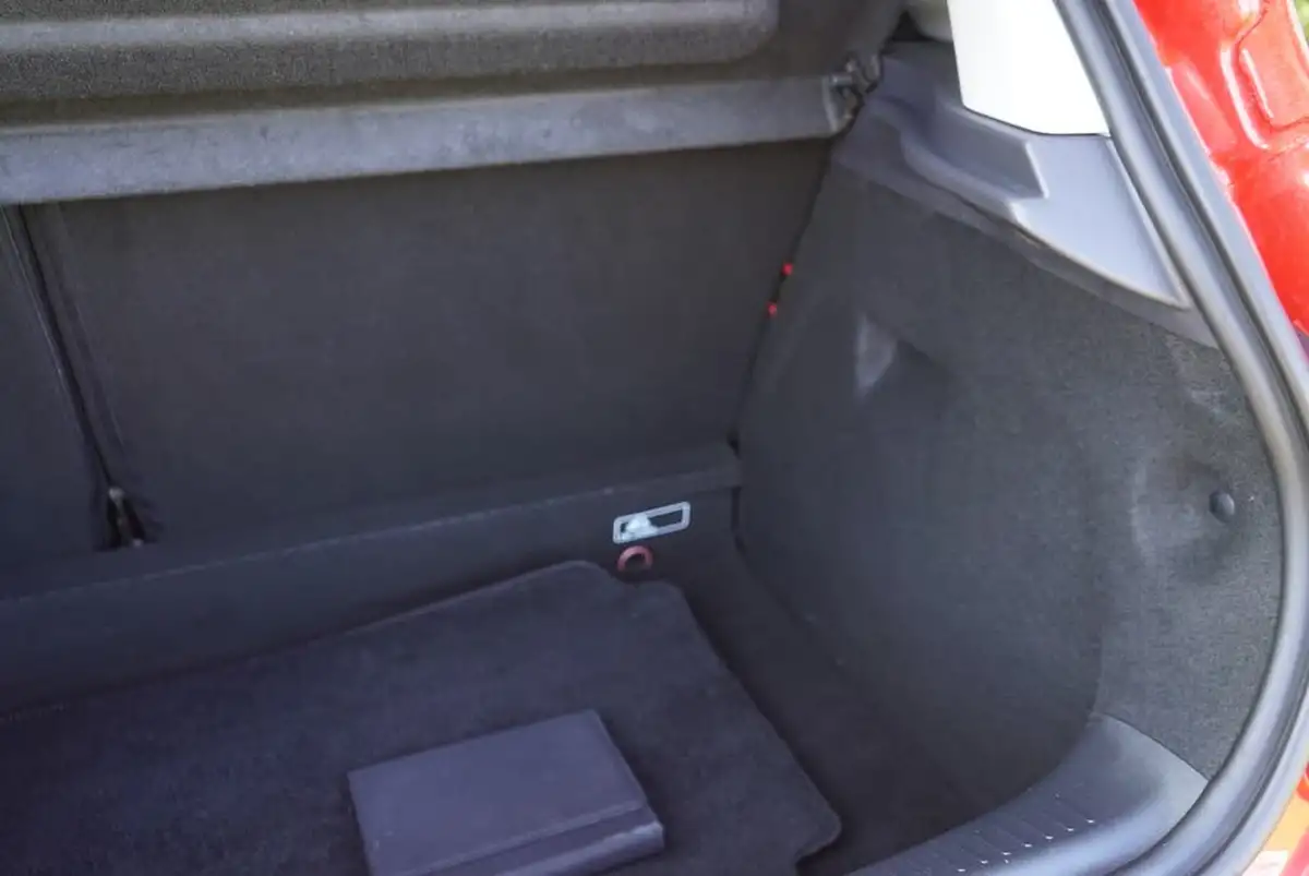 2015-renault-clio-12-dynamique-nav-big-22