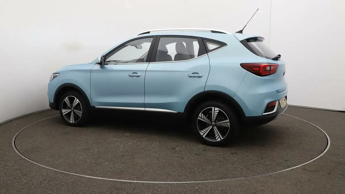 2021-mg-zs-suv-e-exclusive-ev-big-39