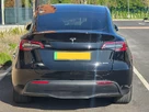 2022-tesla-model-y-e-long-range-small-7
