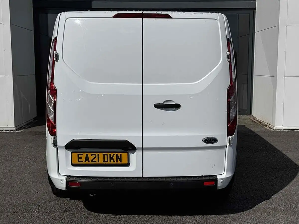 2021-ford-transit-custom-20tdci-300-l1h1-trend-105pseu6dt-panel-van-big-14