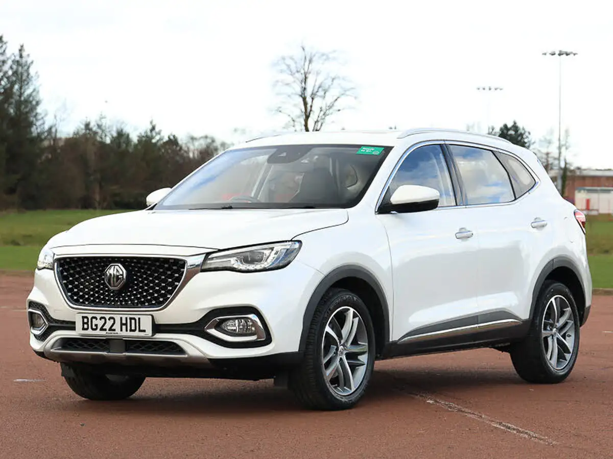 2022-mg-hs-15t-gdi-exclusive-162ps-dct-big-15