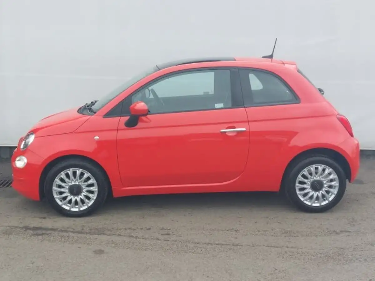 2020-fiat-500-10-lounge-big-3