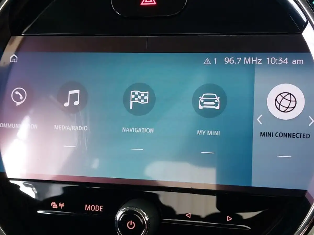 2021-mini-cooper-15-cooper-classic-hatchback-5d-big-10