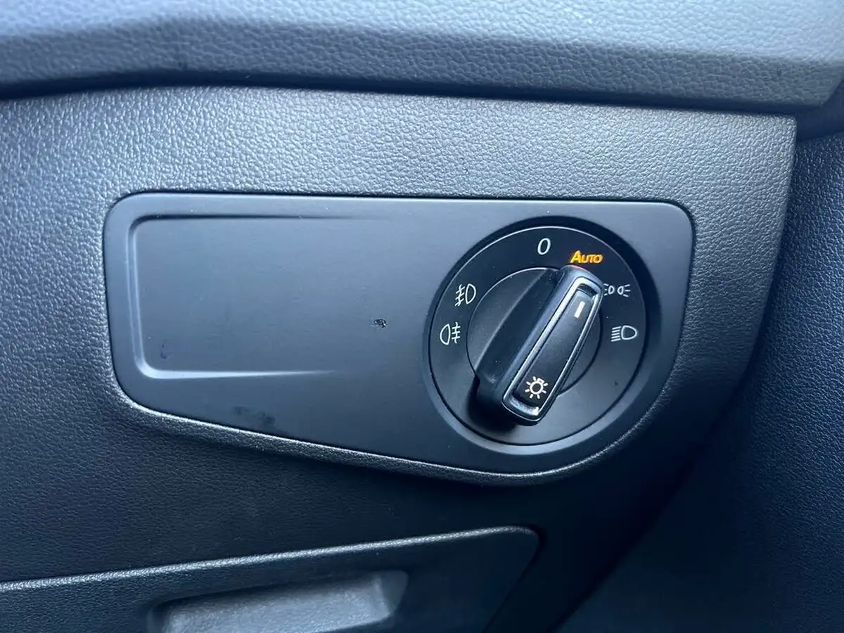 2020-volkswagen-tiguan-20tdi-r-line-tech-150ps-dsg-big-24