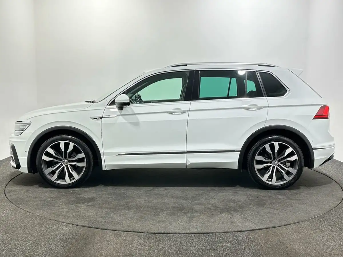 2019-volkswagen-tiguan-15-tsi-r-line-big-3
