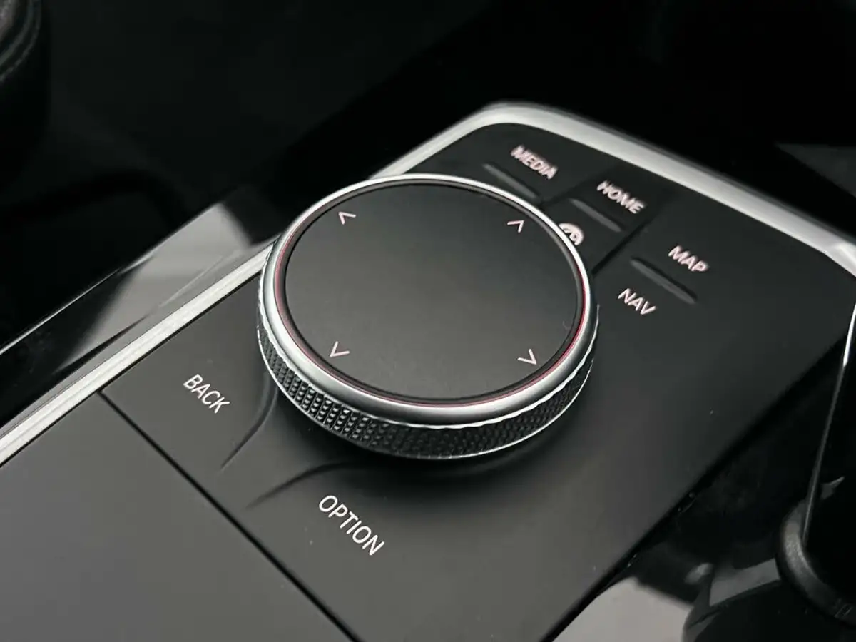 2020-bmw-1-series-15td-116d-m-sport-dct-big-30