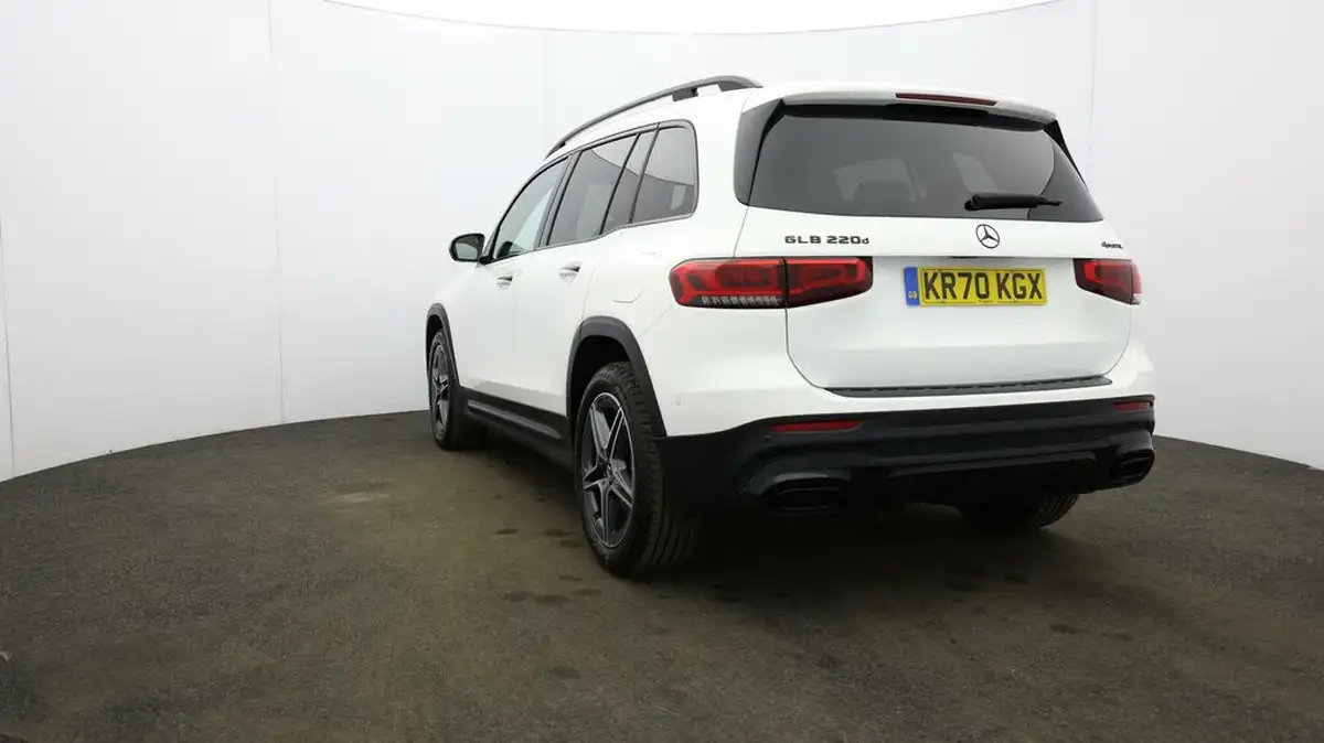 2020-mercedes-benz-glb-class-20d-glb220d-amg-line-premium-5-big-27