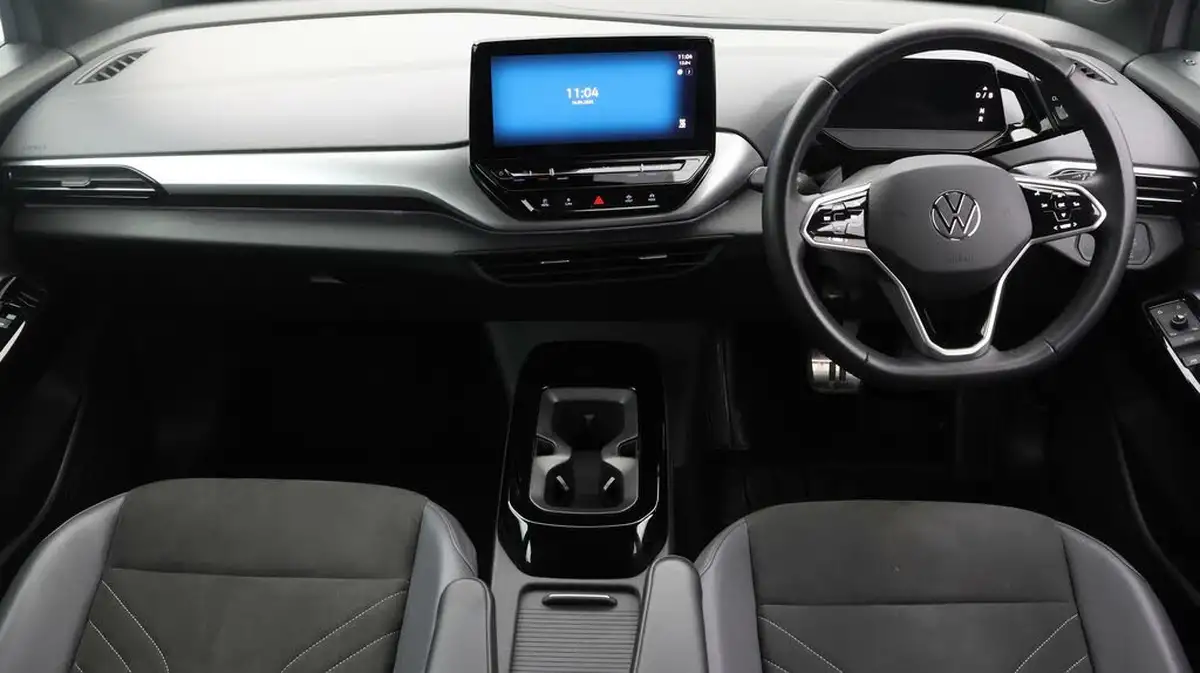 2022-volkswagen-id4-e-life-148ps-52kwh-pure-performance-big-12