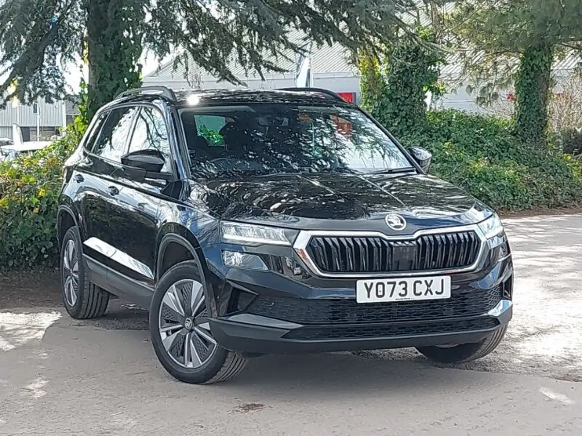 2024-skoda-karoq-10-tsi-se-drive-110ps-big-0