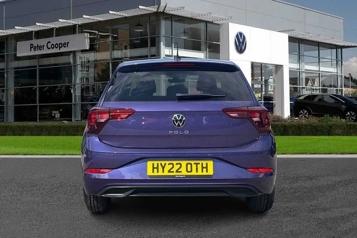 2022-volkswagen-polo-10-tsi-life-big-8