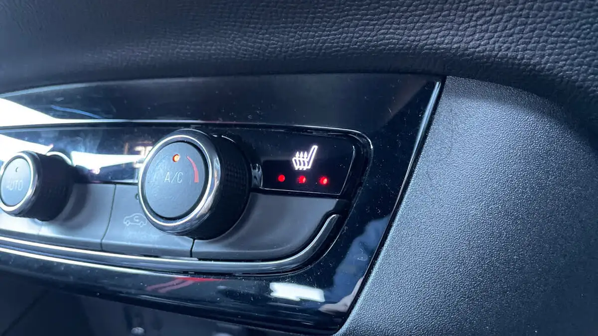 2020-vauxhall-corsa-12-turbo-sri-nav-premium-big-27