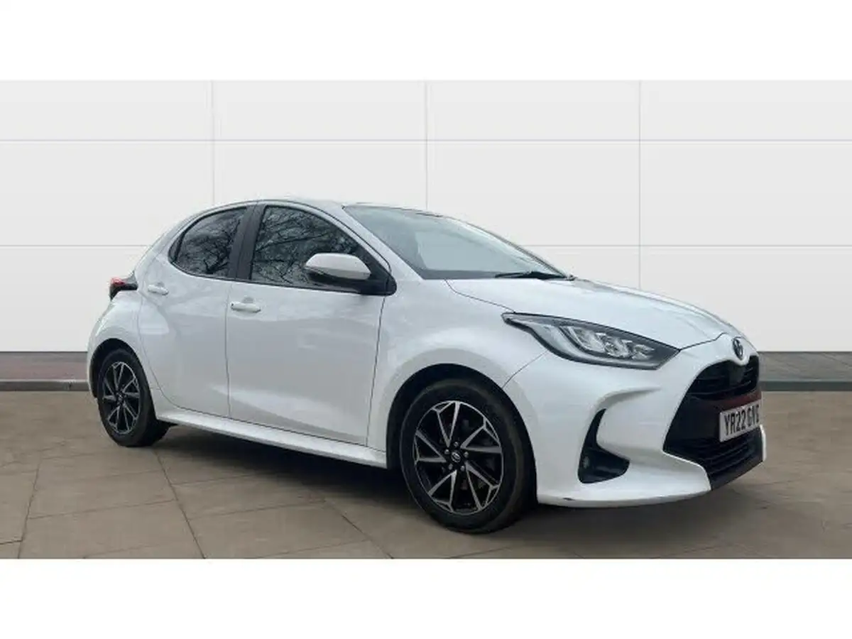 2022-toyota-yaris-15-vvt-i-design-big-0