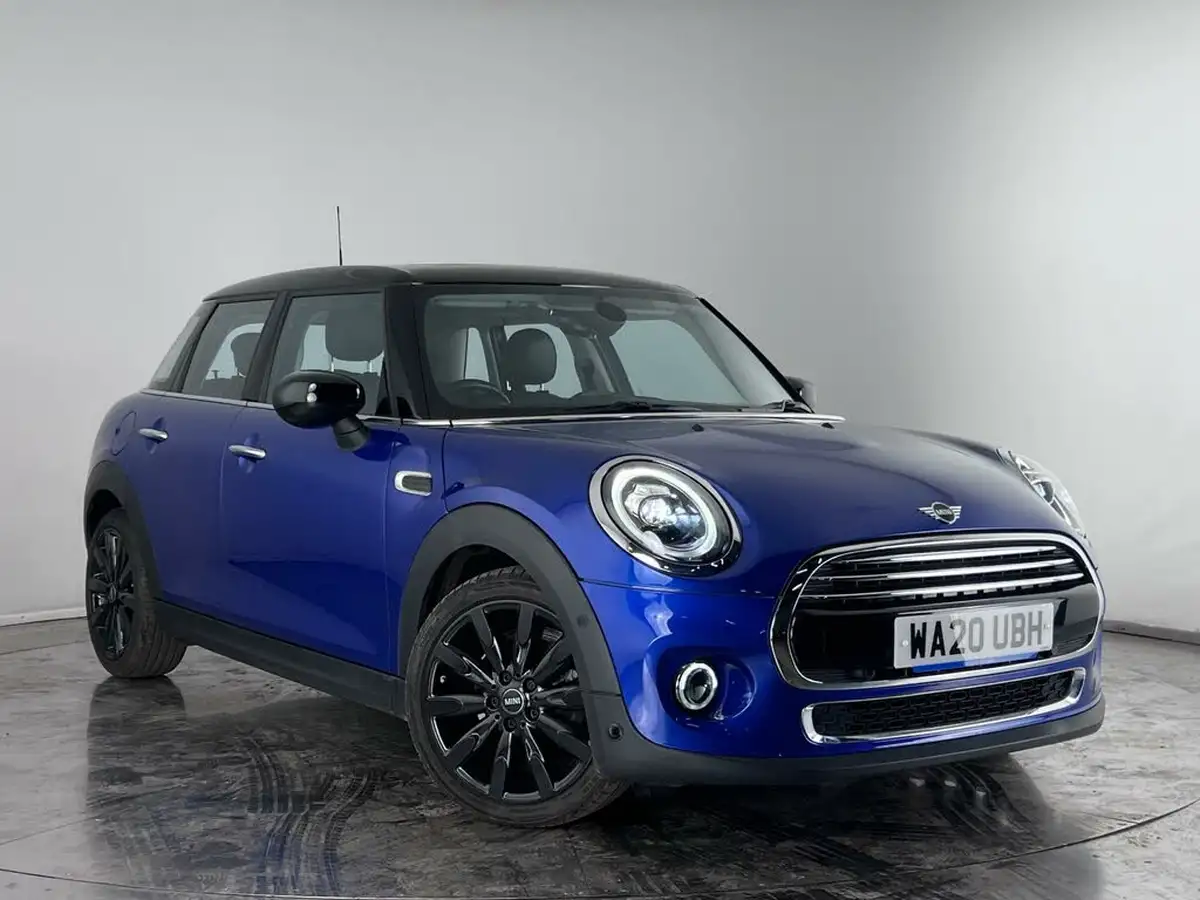 2020-mini-cooper-15-cooper-exclusive-hatchback-5d-auto-big-32
