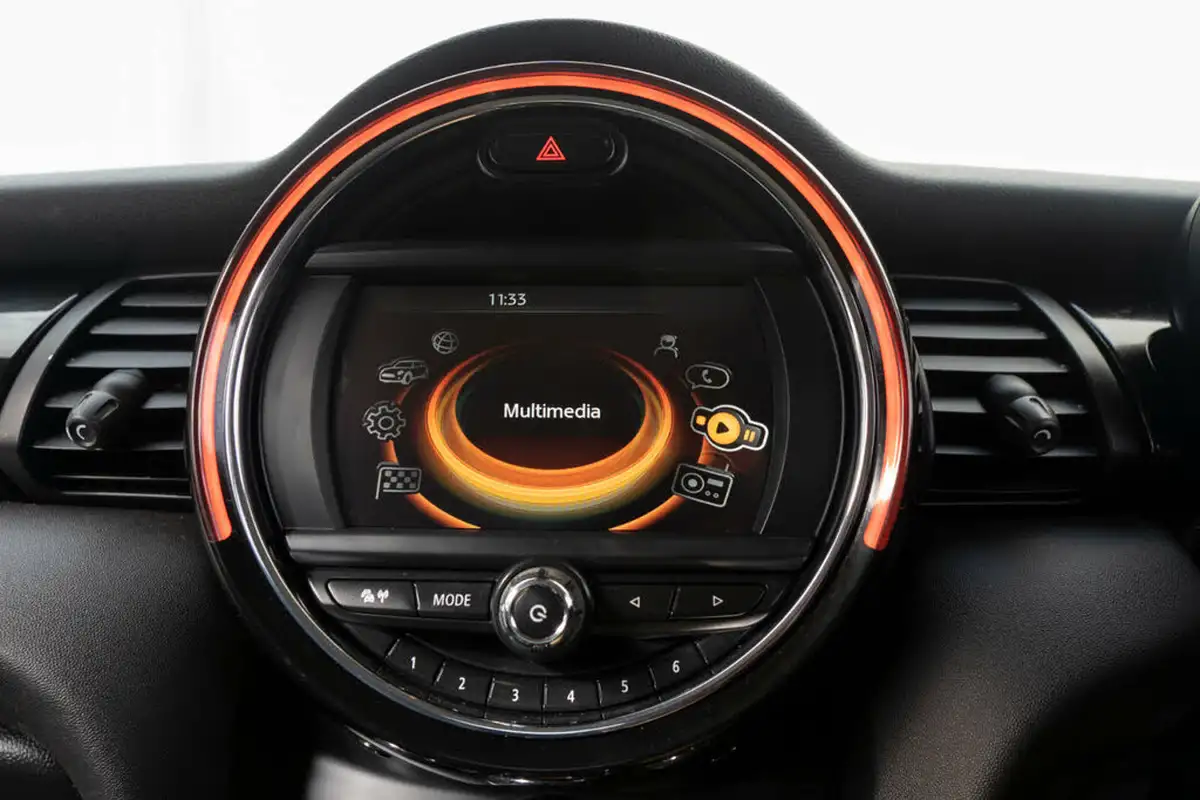2016-mini-cooper-15-cooper-ss-hatchback-3d-auto-big-37