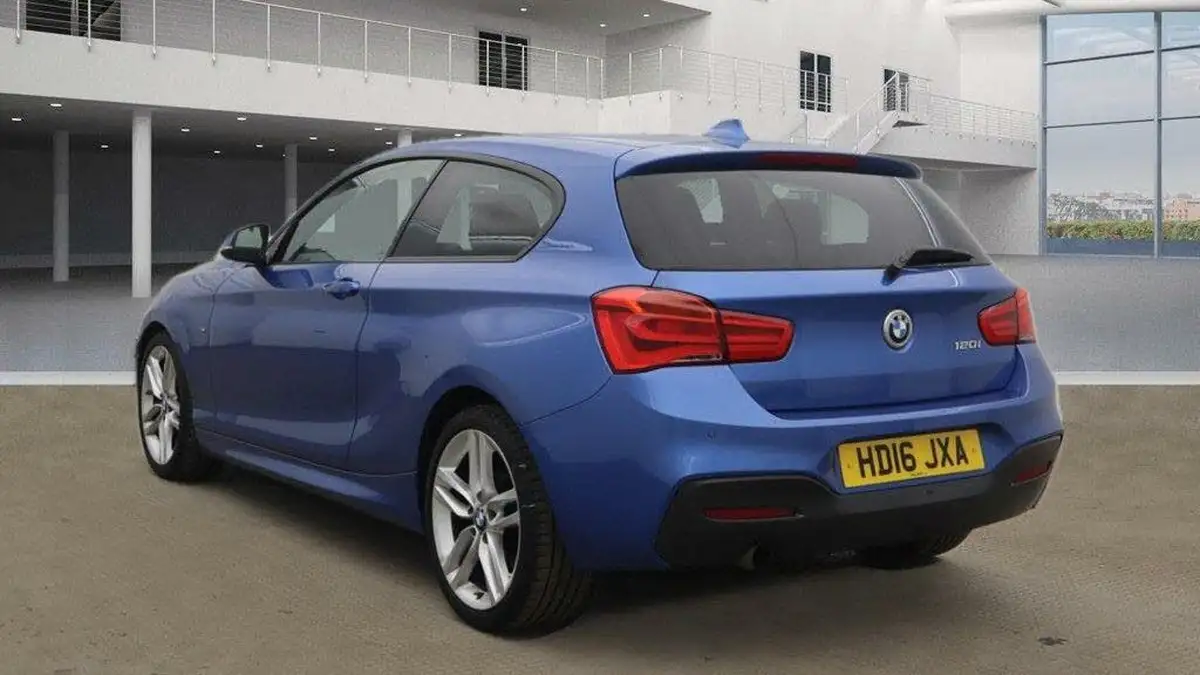 2016-bmw-1-series-16-120i-m-sport-3d-auto-big-2
