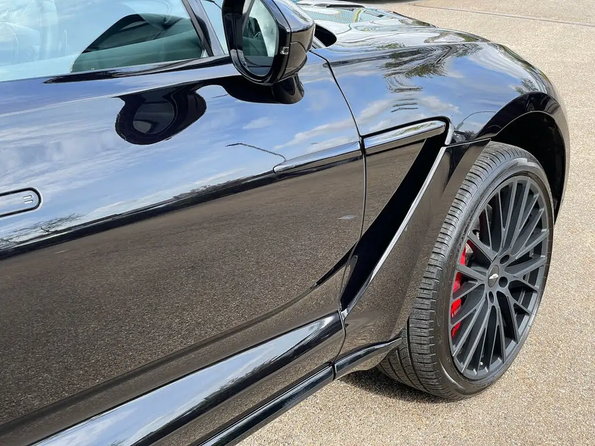 2024-aston-martin-dbx-40-v8-big-12