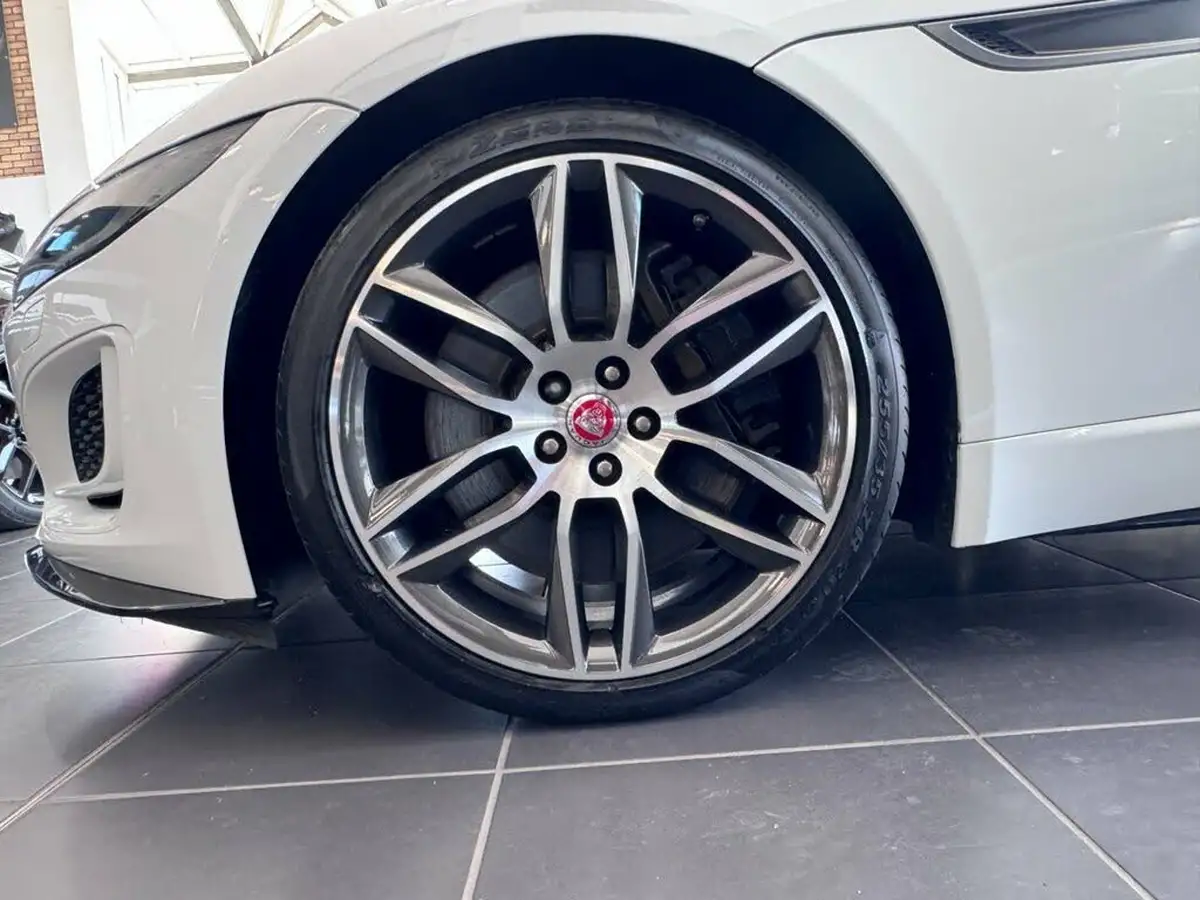 2022-jaguar-f-type-50-v8-p450-r-dynamic-awd-coupe-big-48