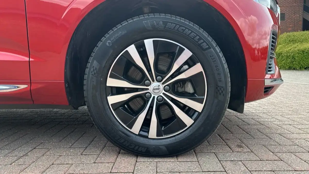 2022-volvo-xc60-20-t6-inscription-expression-350bhp-plug-in-hybrid-big-15