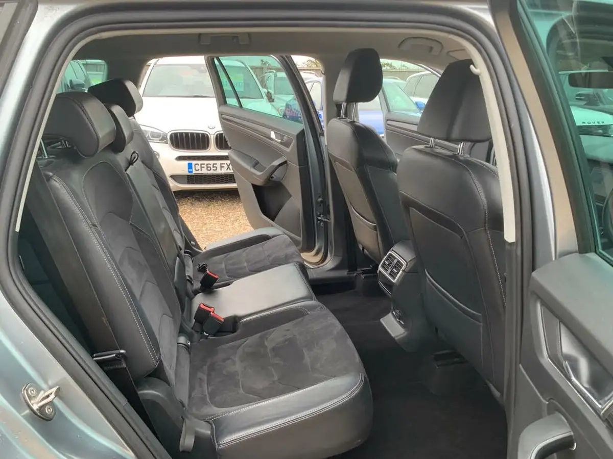 2017-skoda-kodiaq-20tdi-se-l-150ps-4x4-5-seatsss-dsg-big-44