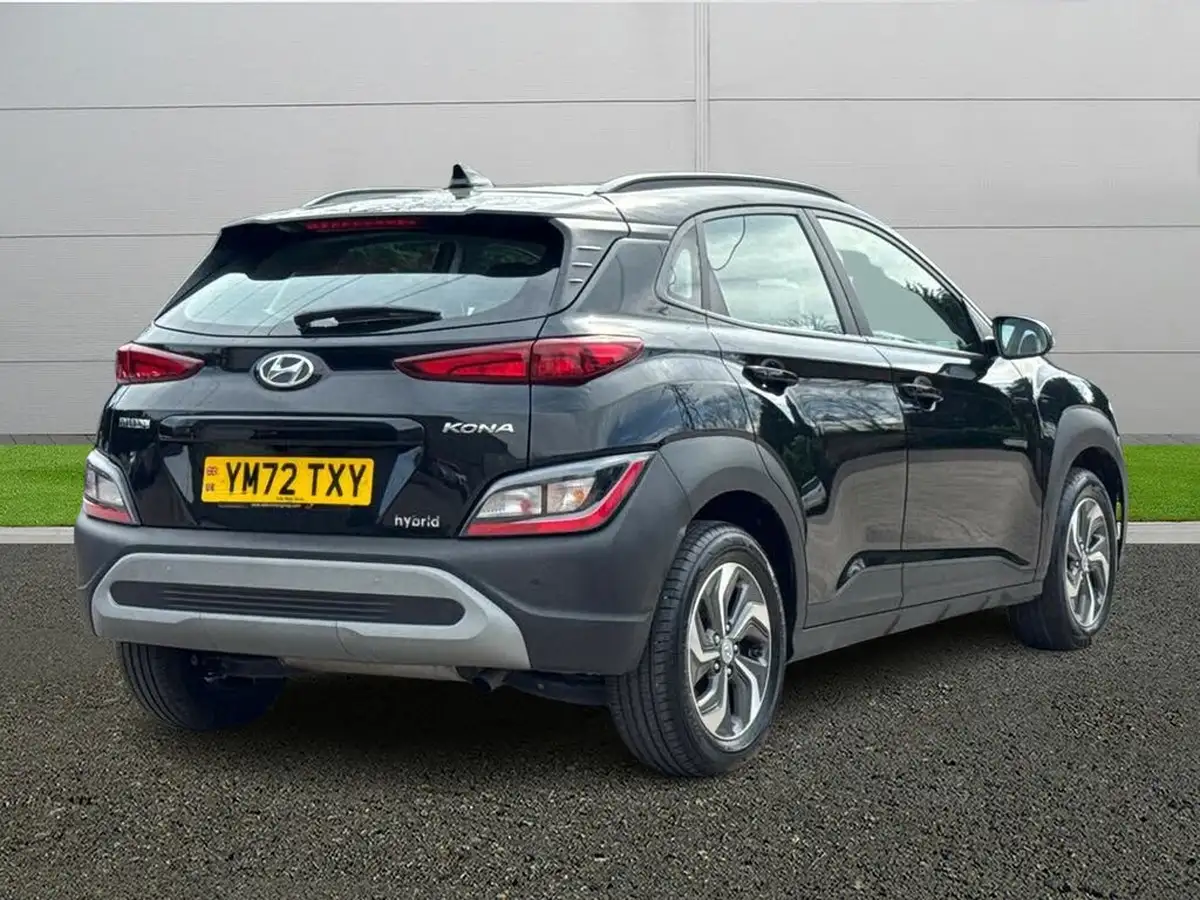 2023-hyundai-kona-16-gdi-se-connect-big-6