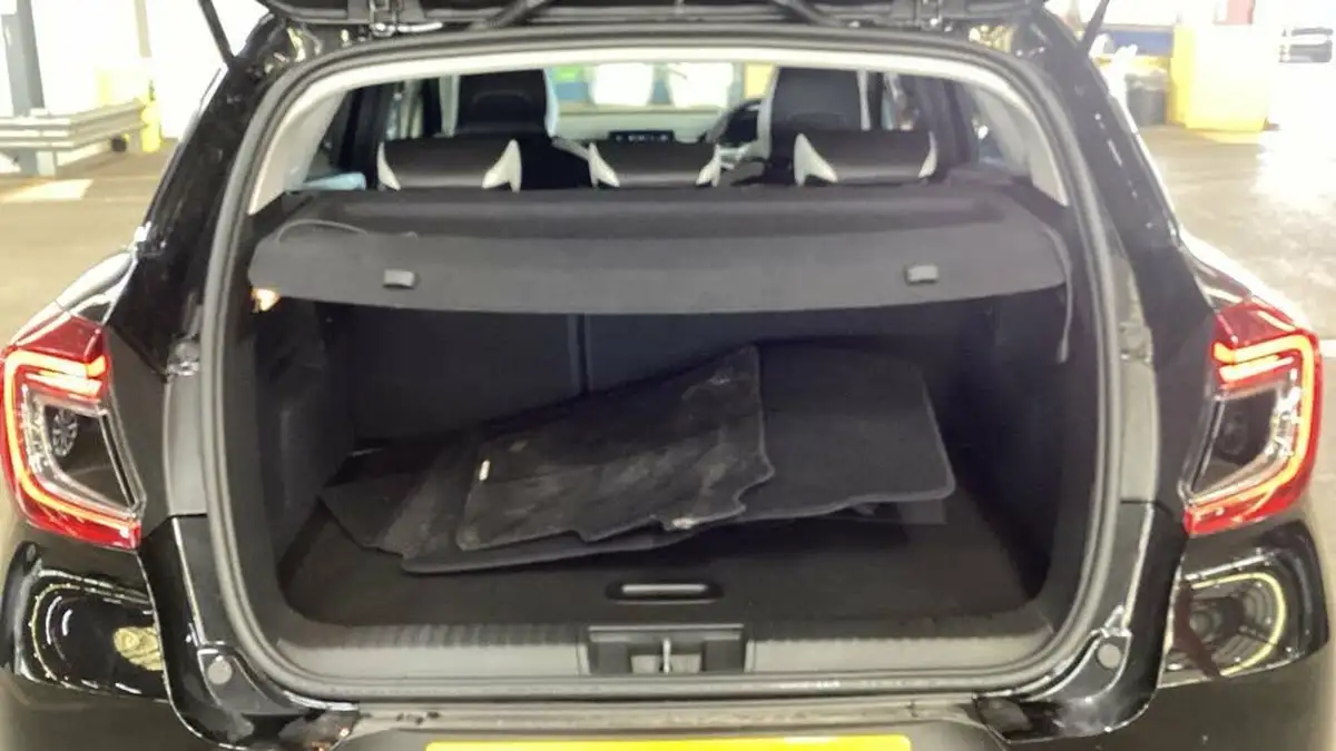 2024-renault-captur-16-techno-145ps-full-big-6