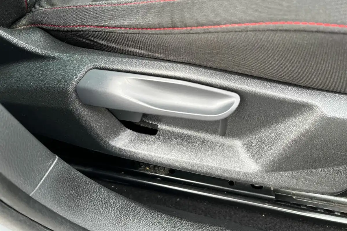 2020-seat-ibiza-10-tsi-fr-95ps-big-40