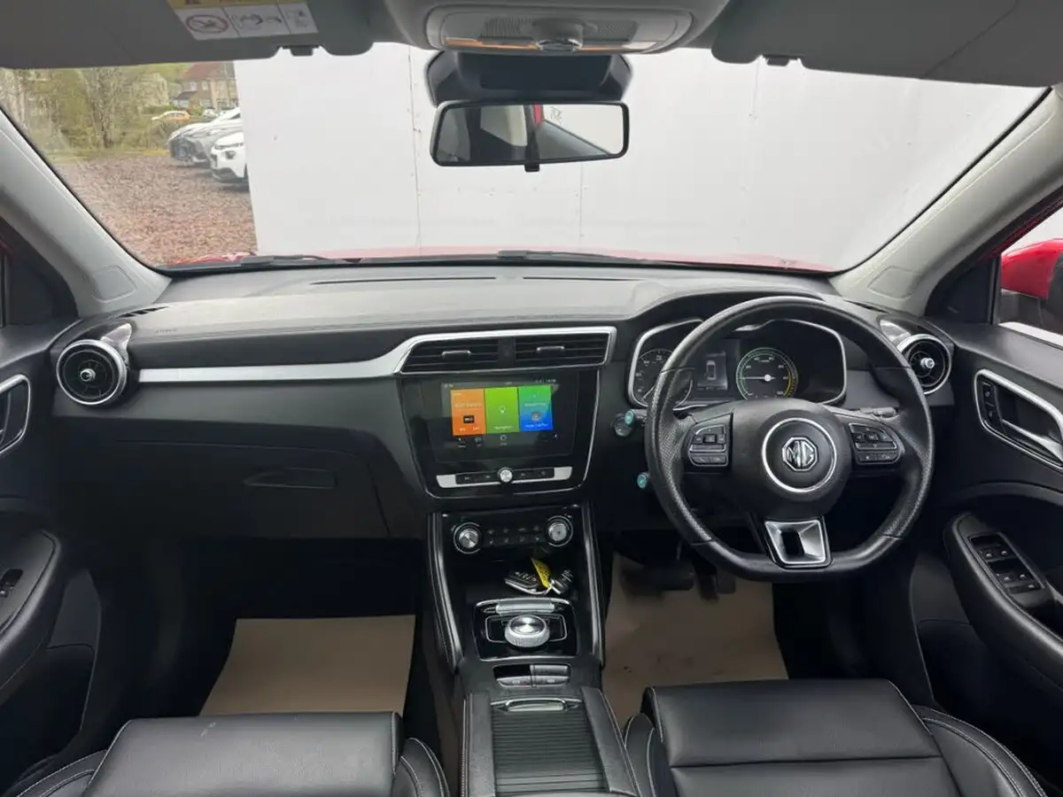 2020-mg-zs-suv-e-exclusive-ev-big-9