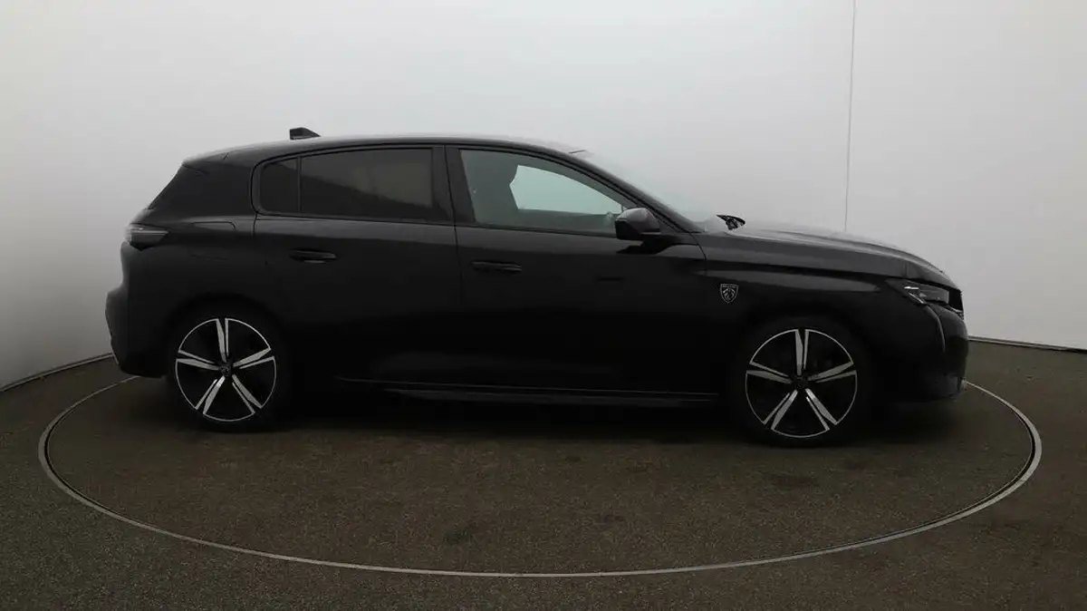 2022-peugeot-308-15-bluehdi-gt-big-40