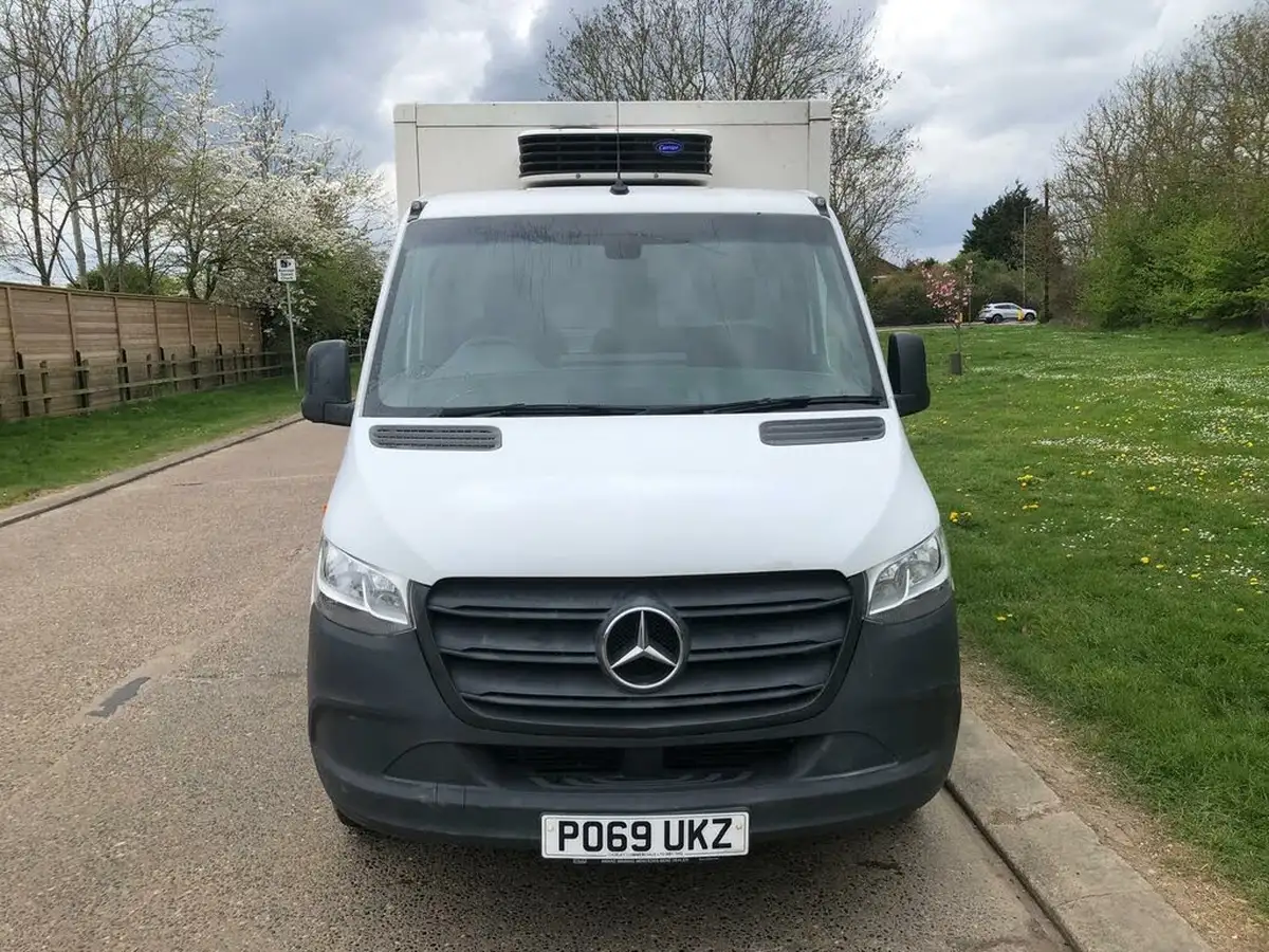 2019-mercedes-benz-sprinter-21cdi-314-l2h1-143pseu6b-chassis-cab-rwd-eco-gear-360-big-1