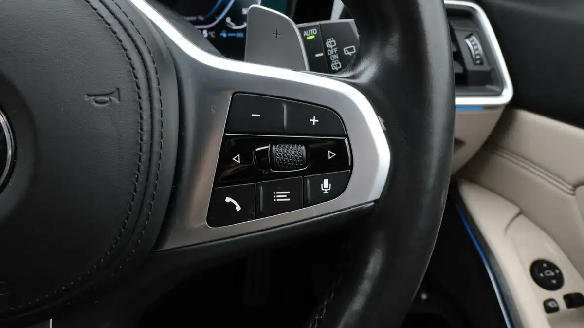 2021-bmw-3-series-20-330e-m-sport-touring-5d-big-24