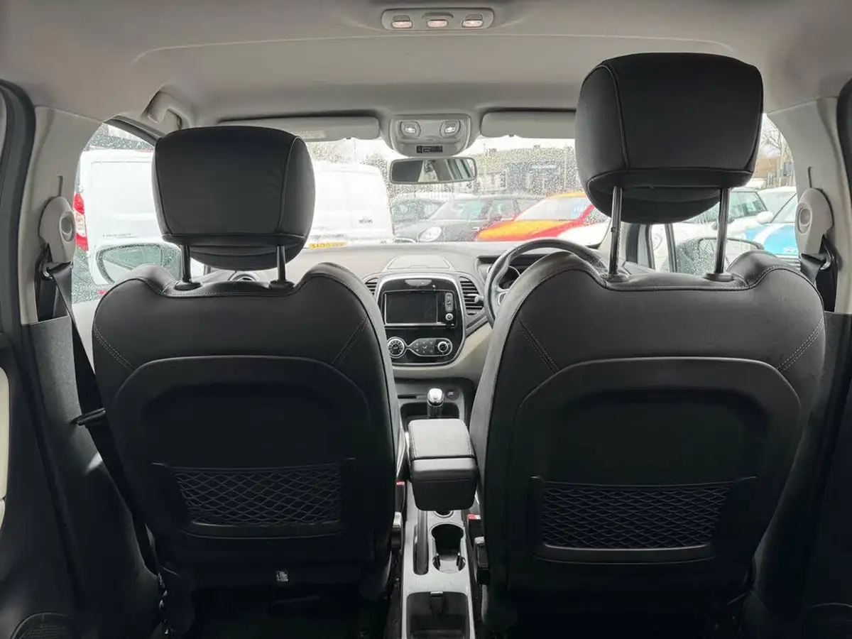 2018-renault-captur-09-tce-gt-line-big-32