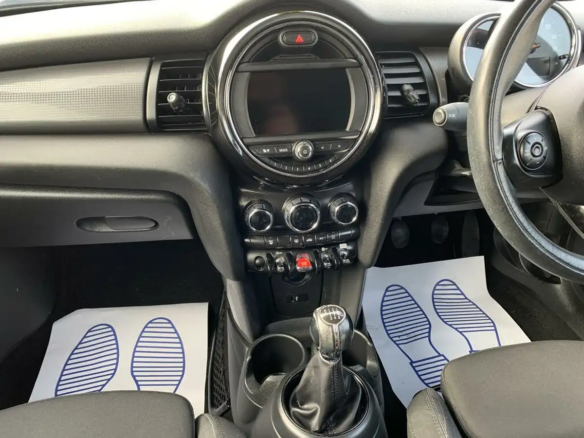 2018-mini-cooper-15-cooper-series-ii-ss-hatchback-3d-big-14