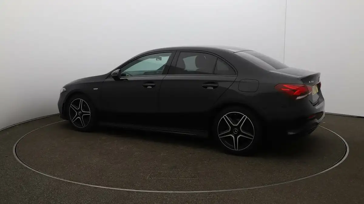 2022-mercedes-benz-a-class-13-a200-amg-line-executive-edition-saloon-4d-7g-dct-big-40