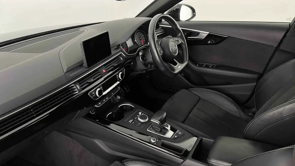 2019-audi-a4-20-35-tfsi-black-edition-s-tronic-big-8