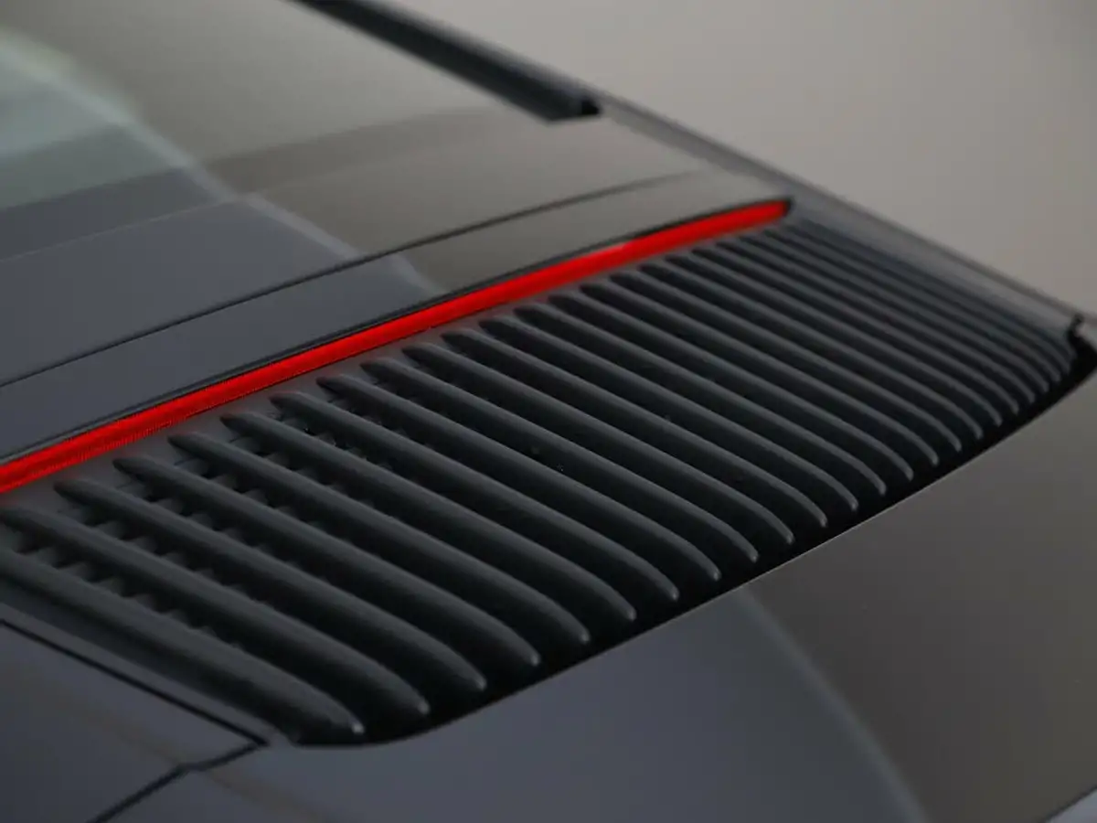 2019-porsche-911-30-carrera-4-gts-coupe-big-38