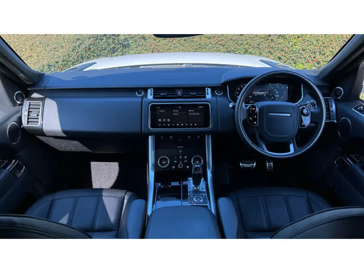 2022-land-rover-range-rover-sport-30-d300-hse-silver-big-8
