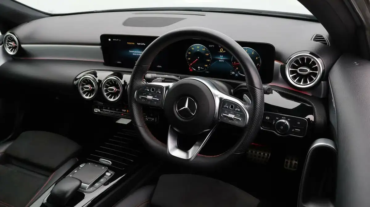 2021-mercedes-benz-a-class-13-a180-amg-line-hatchback-5d-7g-dct-big-9