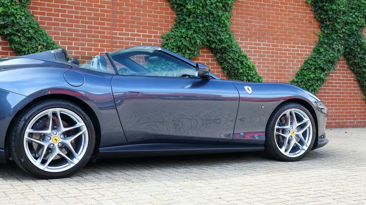 2024-ferrari-roma-38t-v8-spider-f1-dct-euro-6-ss-2dr-big-27
