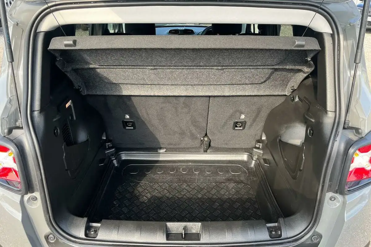 2021-jeep-renegade-10-gse-night-eagle-big-19