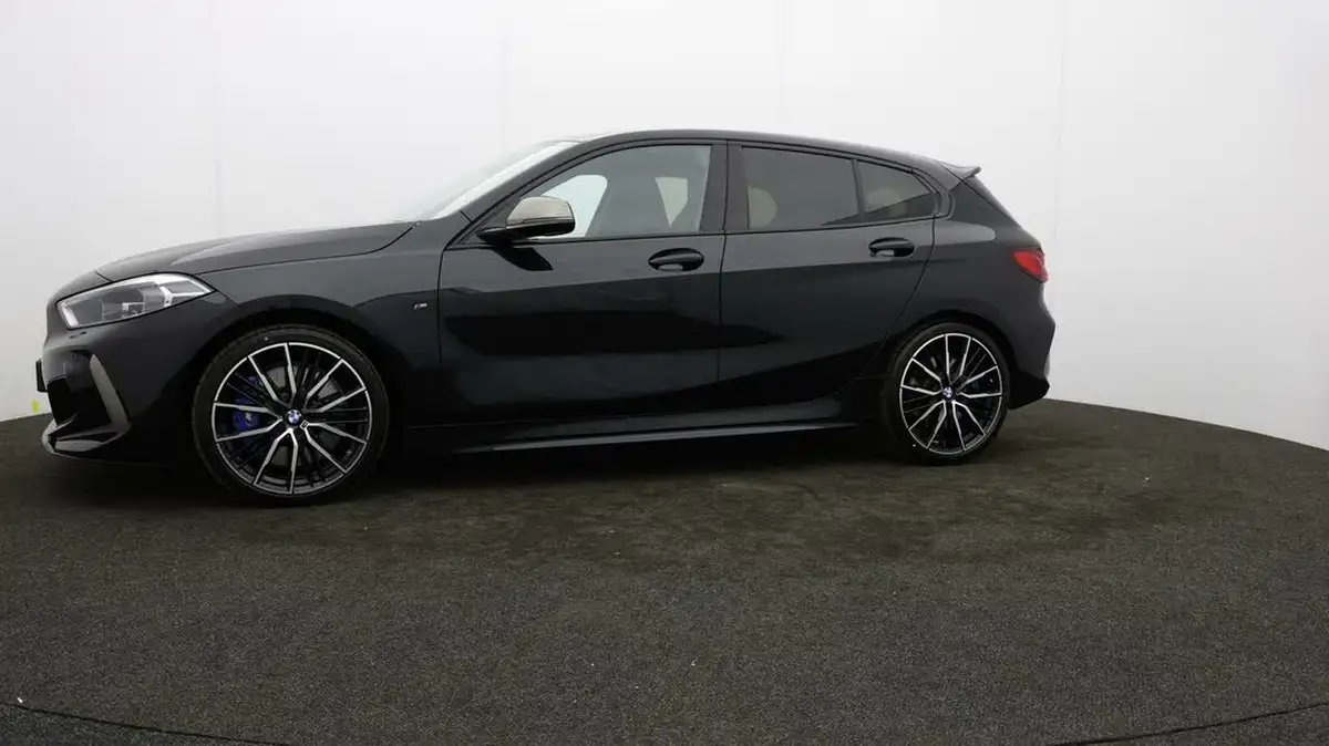 2024-bmw-1-series-20-m135i-xdrive-big-58